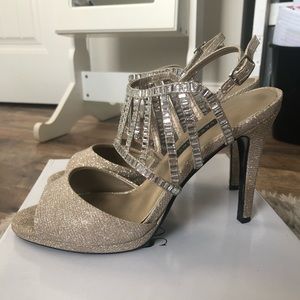 special occasion caparros size 8